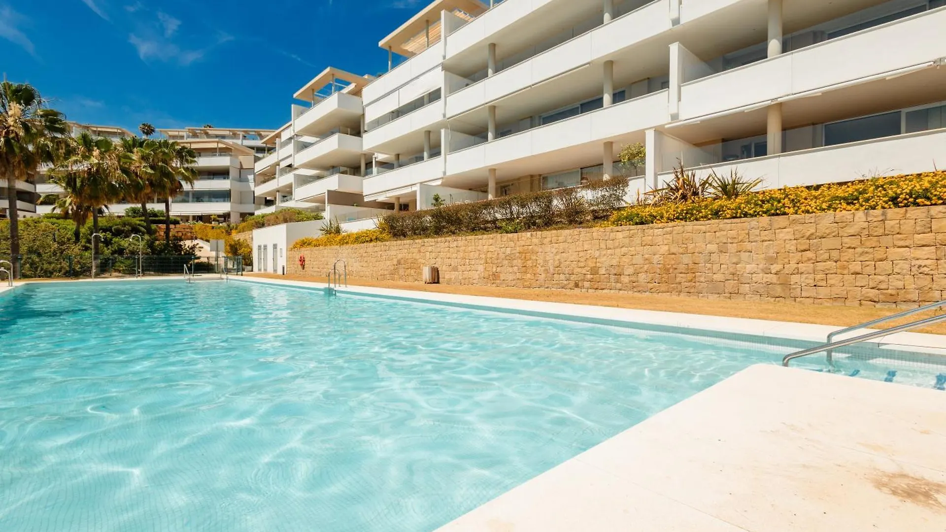 Modern Apartment, With Large Private Terrace, Bbq And Panoramic Sea Views, In Residencial Botanic, Benahavis
