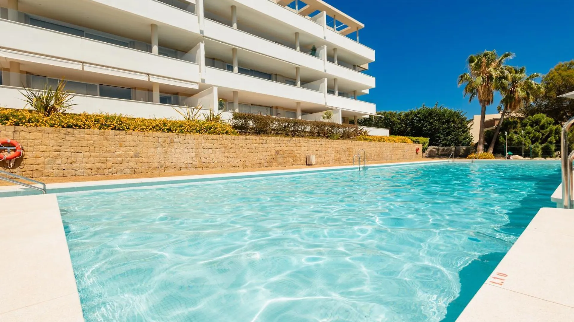 Apartment Modern Apartment, With Large Private Terrace, Bbq And Panoramic Sea Views, In Residencial Botanic, Benahavis