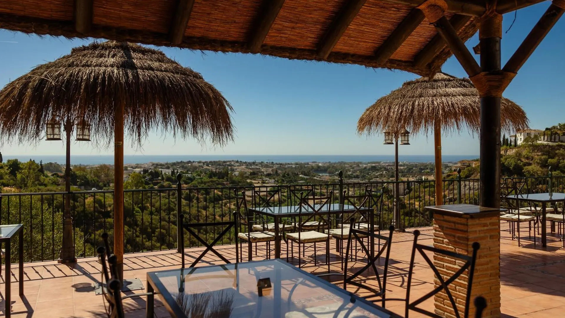 Apartment Modern Apartment, With Large Private Terrace, Bbq And Panoramic Sea Views, In Residencial Botanic, Benahavis